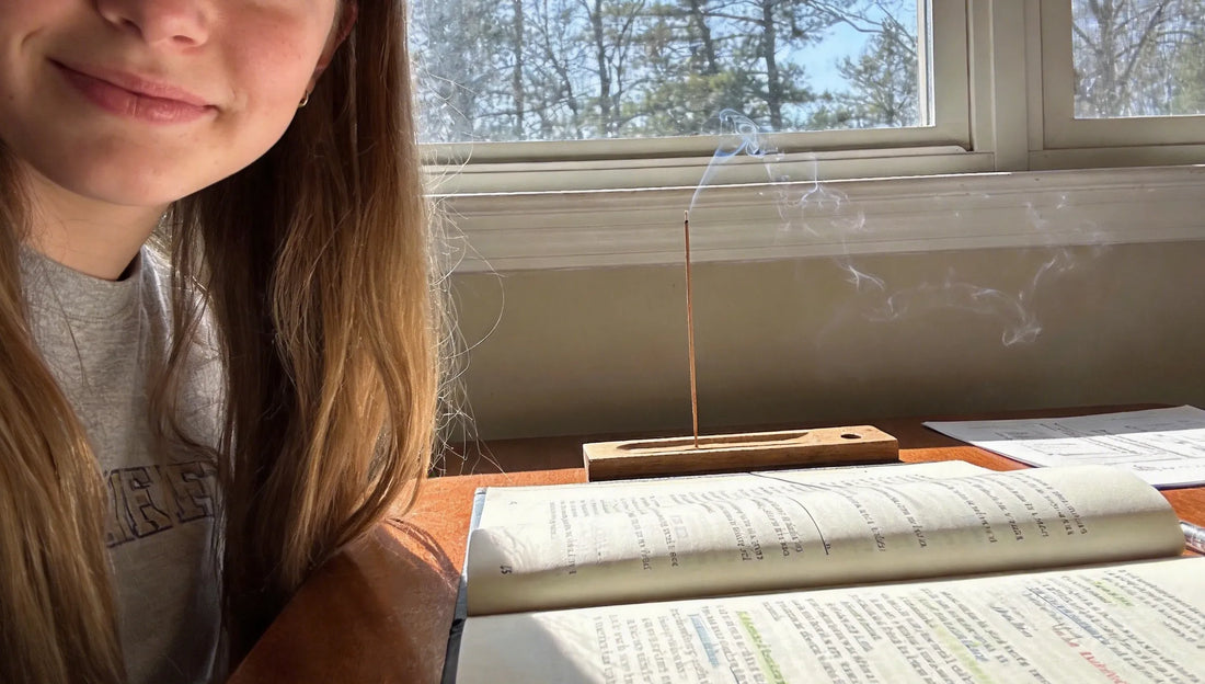 Best Incense Sticks for Study: How to Choose a Scent for Focus