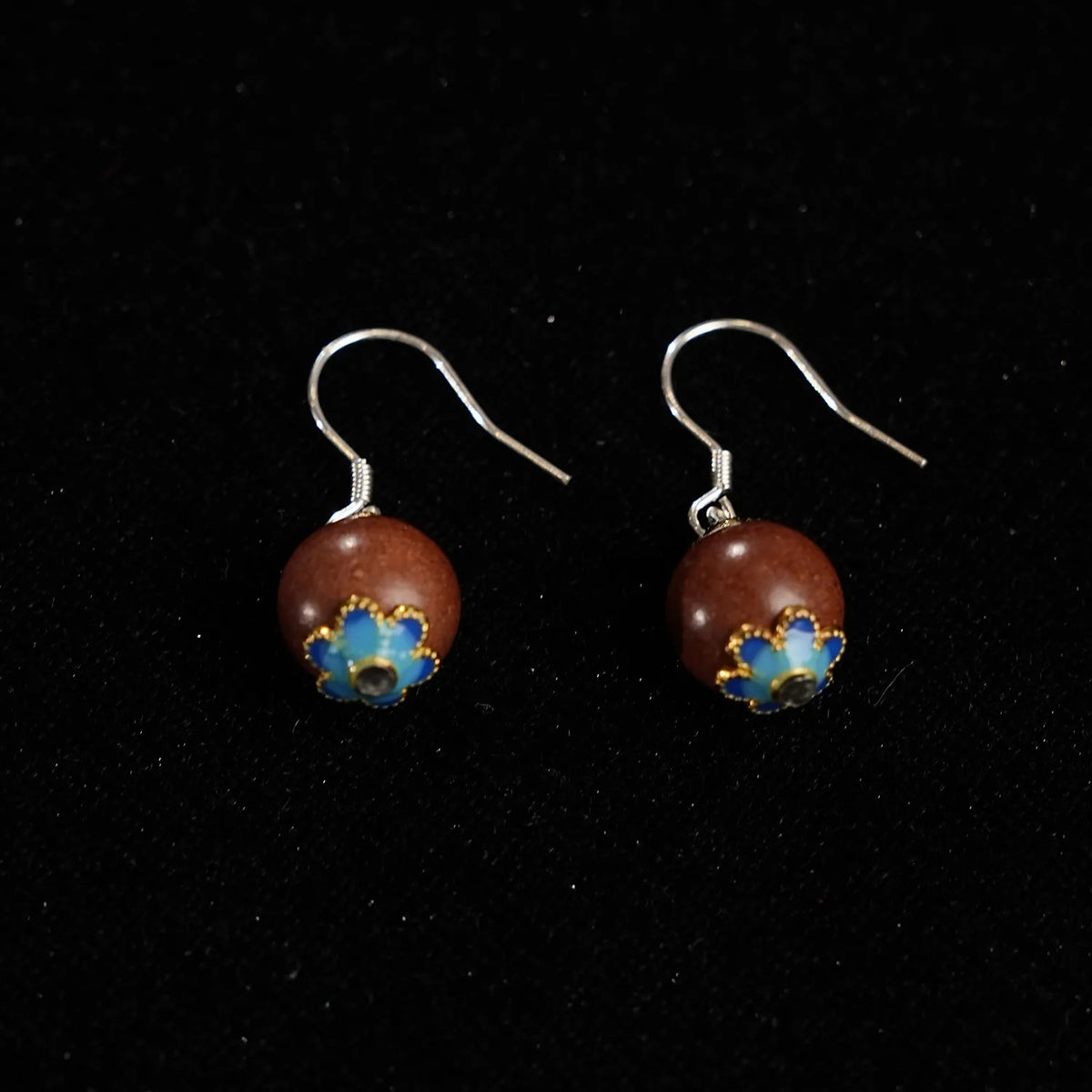 scented earrings made by incense